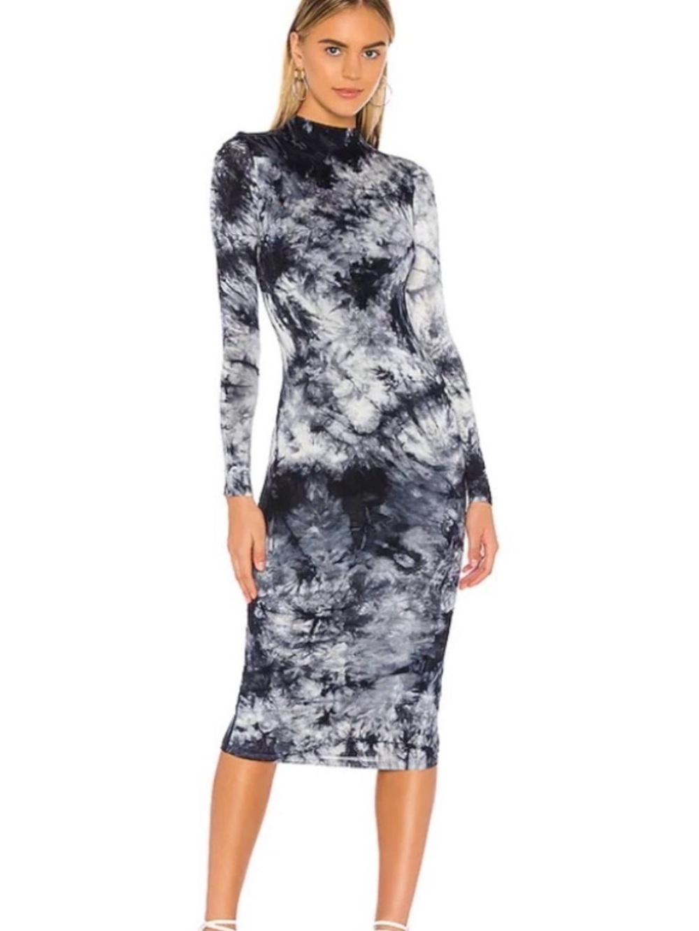 NWT Lovers + Friends Navy Blue & White Tie-Dye Long Sleeve Midi Dress